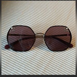 Coach Women’s Sunglasses with Case